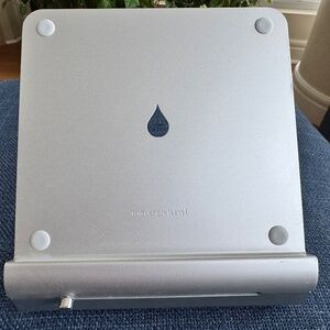 Rain Design iLevel 2 Adjustable Height Laptop Stand/MacBook Riser, Ergonomic